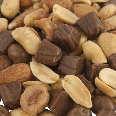 THS688532 image(0) - Tender Heifer Snack Co. Caramel Delight Trail Mix - 10oz